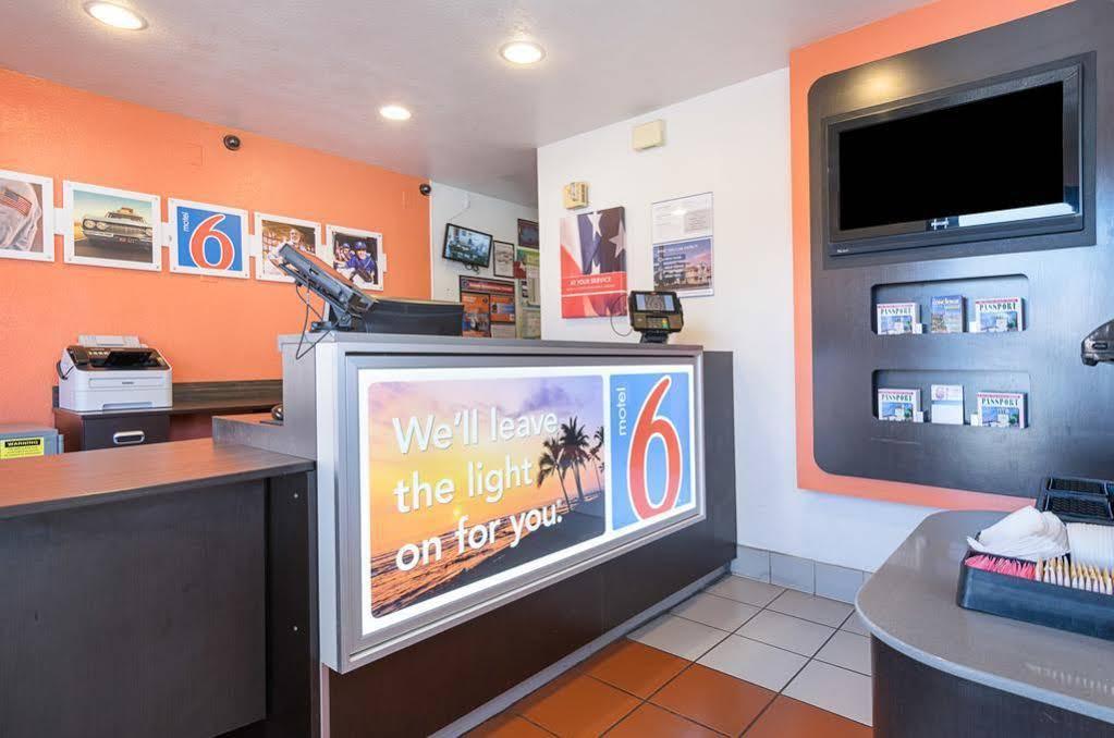 Motel 6-Santa Barbara, Ca - State Street Kültér fotó