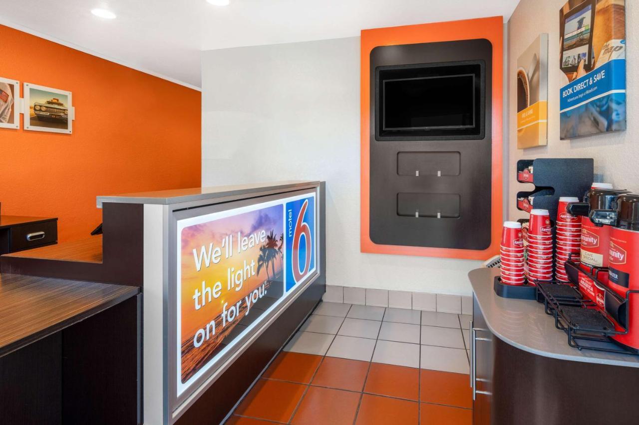 Motel 6-Santa Barbara, Ca - State Street Kültér fotó