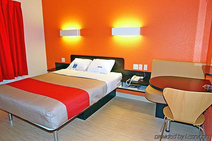 Motel 6-Santa Barbara, Ca - State Street Kültér fotó